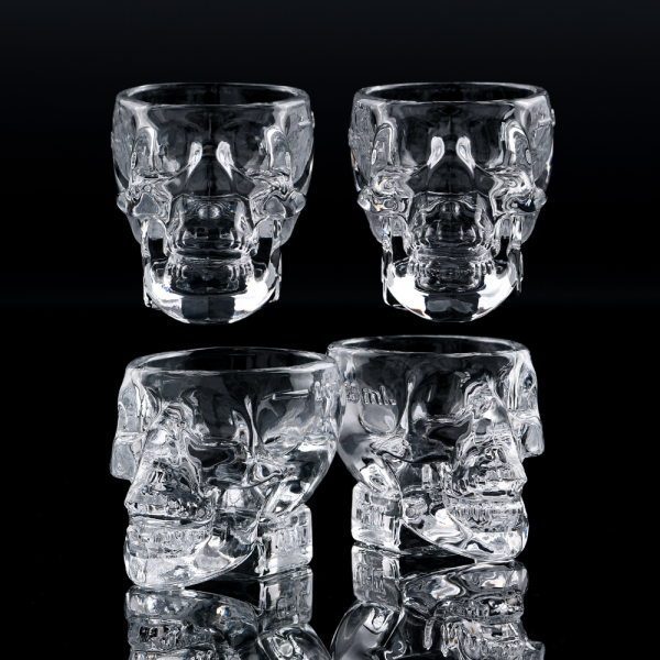 Crystal Head Pride 750 ml with 4 Clear Shot Glasses & Tote Bag - Image 4