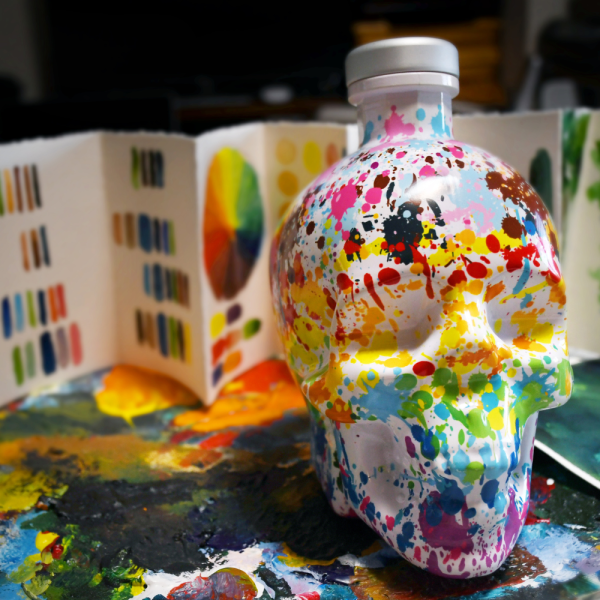 Crystal Head Pride 750 ml with 4 Clear Shot Glasses & Tote Bag - Image 7